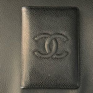 CHANEL Caviar Black Leather Small Wallet